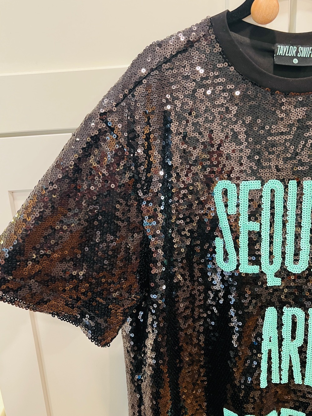 TAYLOR SWIFT SEQUINS ARE FOREVER MERCH TEE DRESS, SIZE L. - Picture 3 of 15